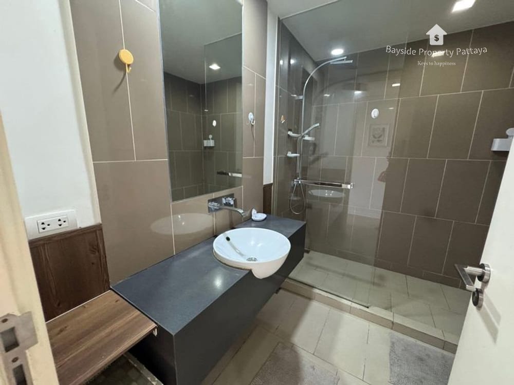 Sea View Condo for Sale in Zire Wongamat, Pattaya - 2 Bedrooms with 24/7 Security 13