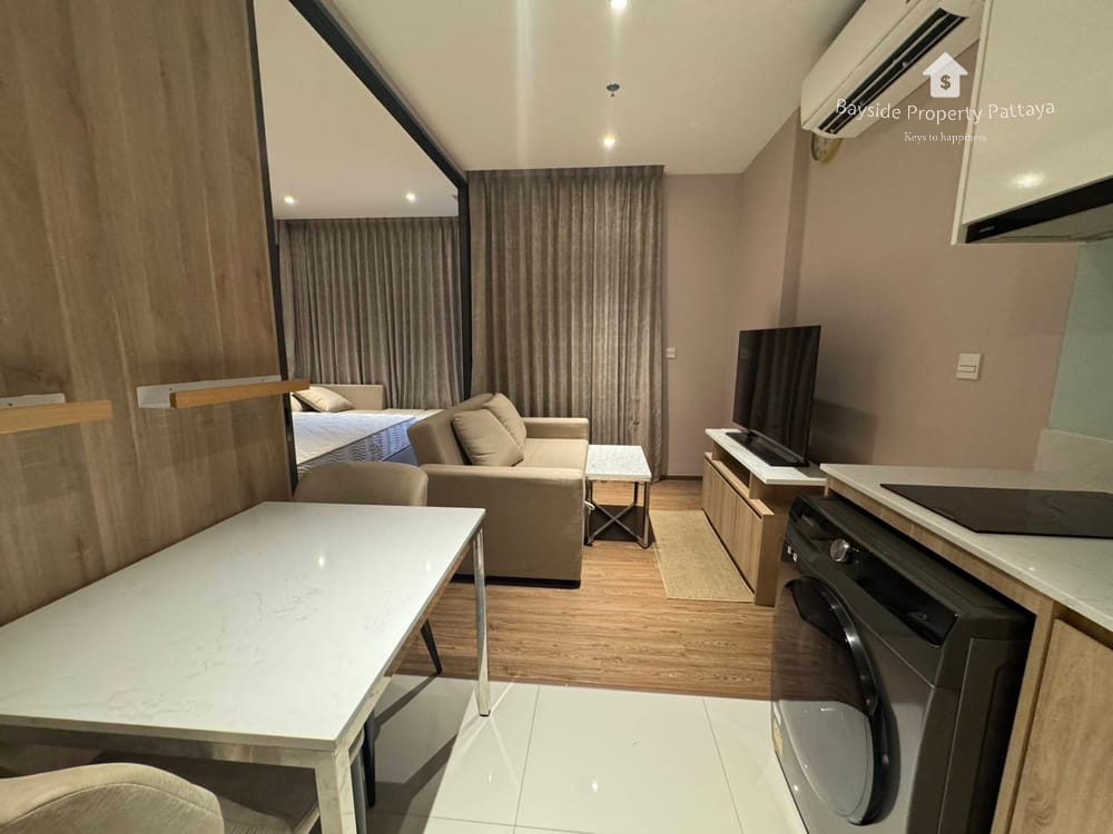 Luxury 1-Bedroom Condo with Sea View at ONCE PATTAYA 20