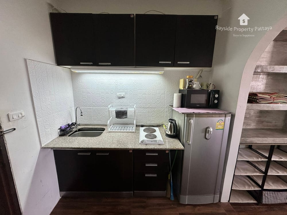 Studio for Sale in Thepthip Mansion - City View in Pratumnak, Pattaya 6