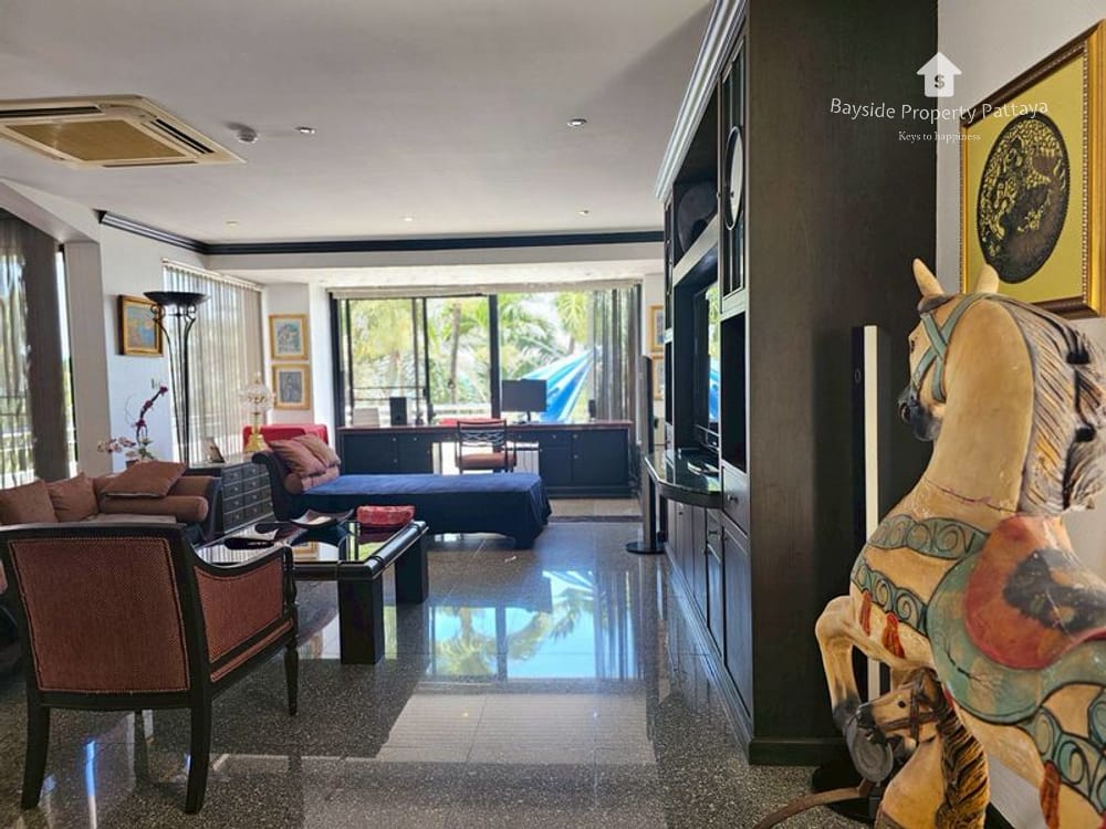 Baan Rimpha: Strandnahe 3-Zimmer-Maisonette zum Verkauf am Wongamat Beach 6
