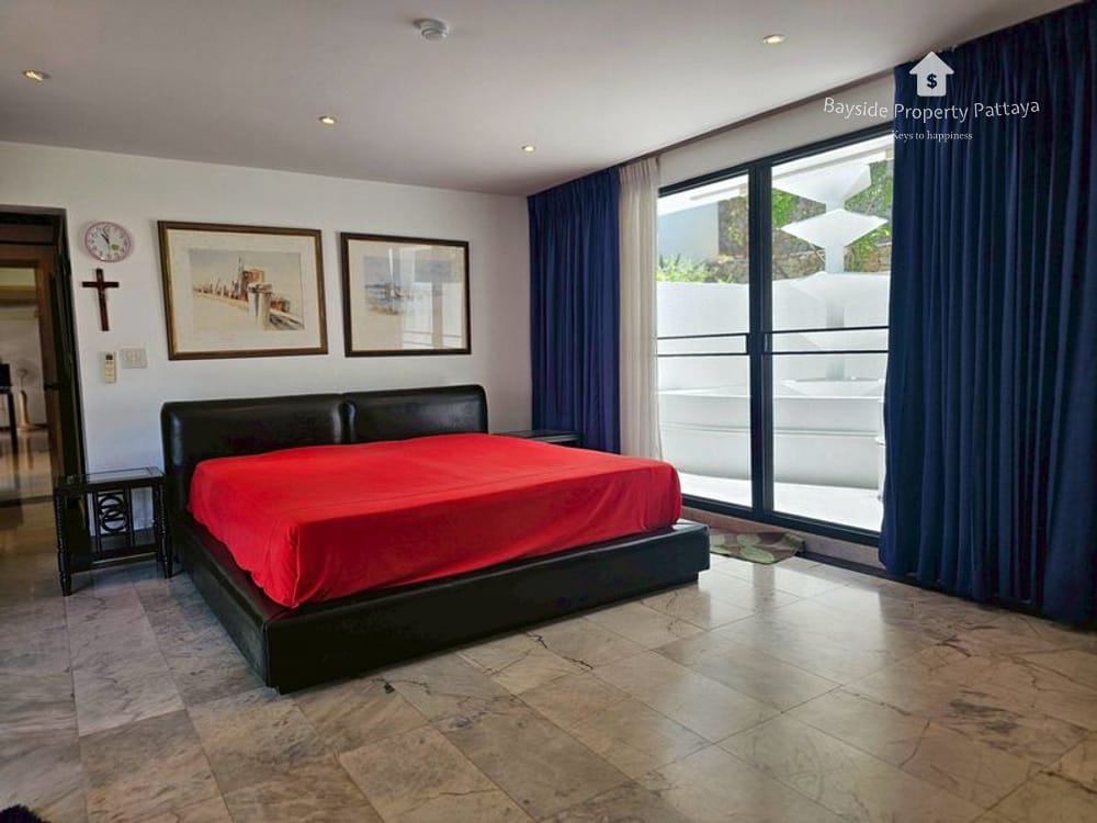 Baan Rimpha: Strandnahe 3-Zimmer-Maisonette zum Verkauf am Wongamat Beach 13
