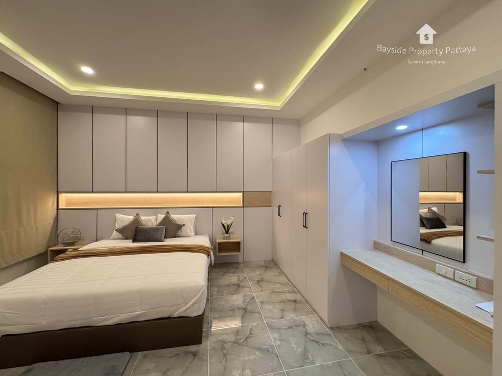 Spacious 3-Bedroom Detached House for Sale in East Pattaya - Pet Friendly with Air Conditioning 3