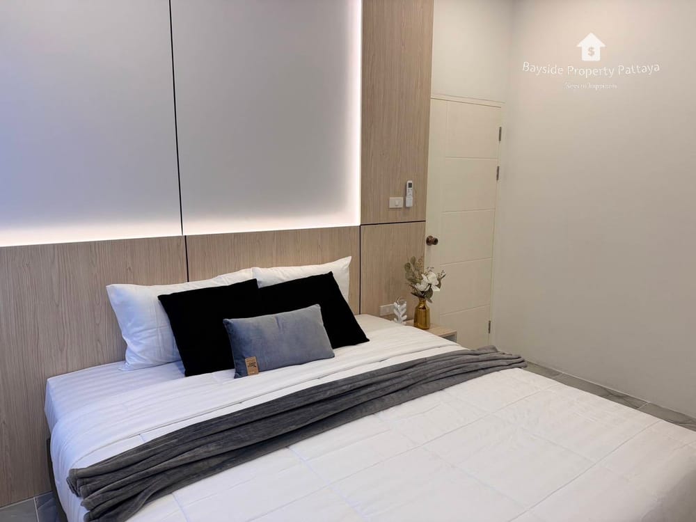 Spacious 3-Bedroom Detached House for Sale in East Pattaya - Pet Friendly with Air Conditioning 15