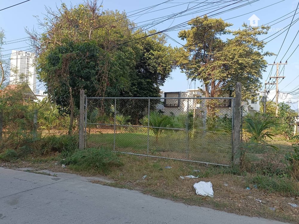 芭提雅帕山区896平米土地出售 4
