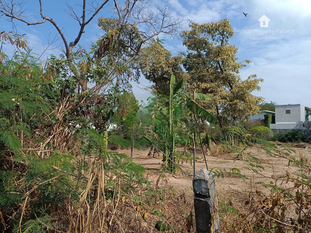 Prime Land for Sale in Pratumnak, Pattaya with City Views and Close Proximity to Restaurants 5
