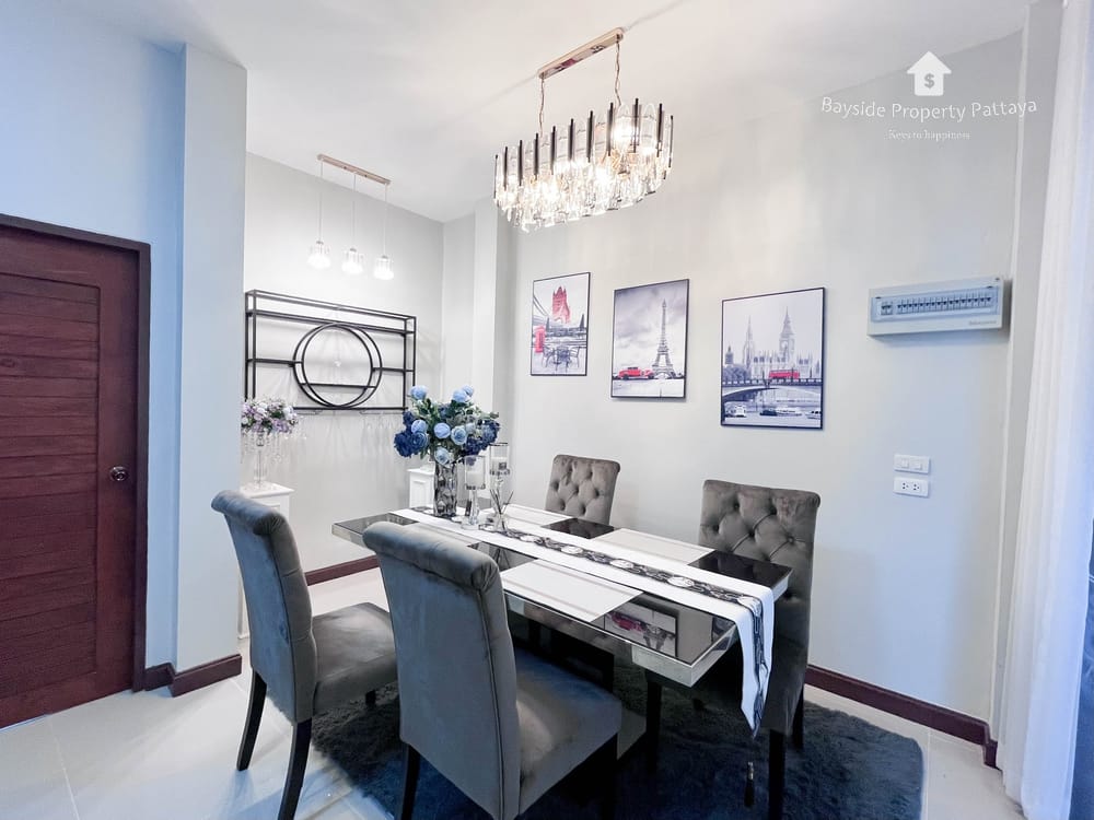 3-Bedroom Detached House for Sale in Pornthep Garden Ville 6, Nong Pla Lai, Pattaya with City View 10