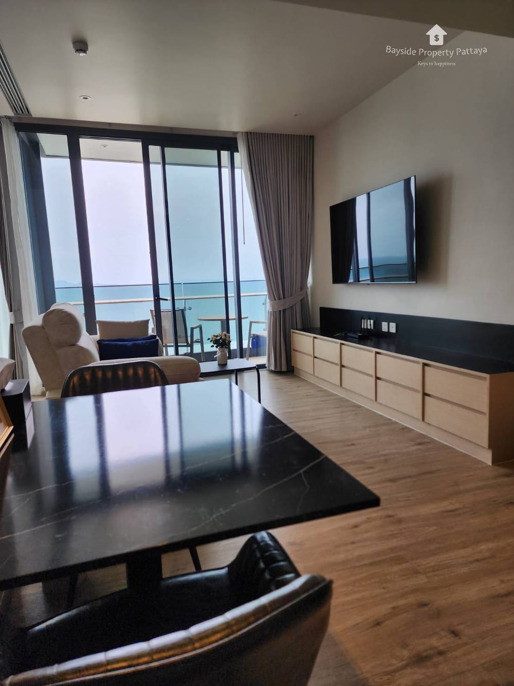 Arom Wongamat, Pattaya: Exklusive 1-Zimmer-Strandwohnung zur Miete – 24/7 Sicherheit 9