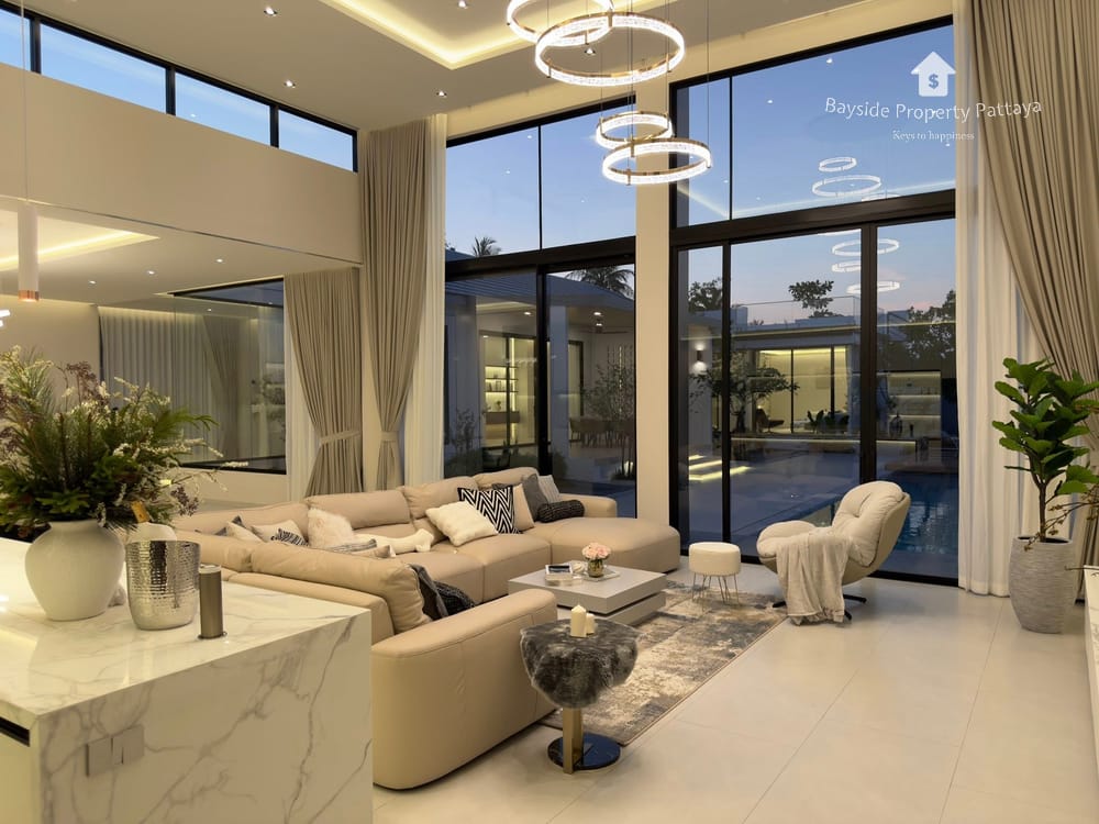 Modern 4-Bedroom Pool Villa for Sale in Nong Pla Lai, Pattaya - Pet Friendly with Air Conditioning 4