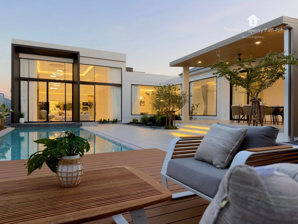 Modern 4-Bedroom Pool Villa for Sale in Nong Pla Lai, Pattaya - Pet Friendly with Air Conditioning 6