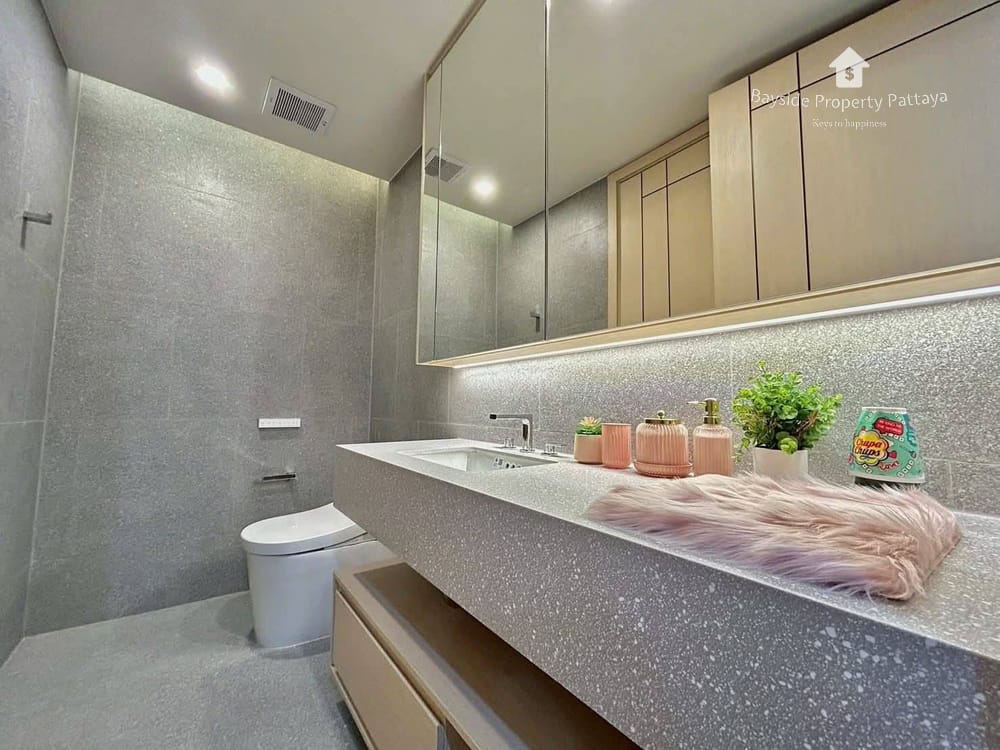 Продам 1-к. апартаменты, 40м², 15/30 эт. в ЖК Arom Wongamat 9
