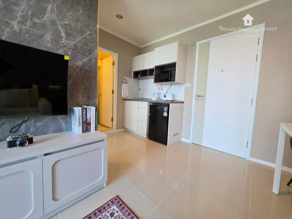 1-Bedroom Condo for Sale in Lumpini Park Beach Jomtien, Pattaya with Air Conditioning 7