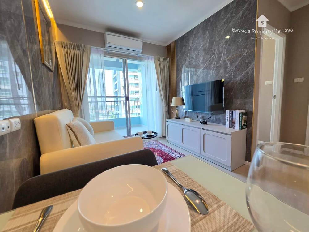 1-Bedroom Condo for Sale in Lumpini Park Beach Jomtien, Pattaya with Air Conditioning 10