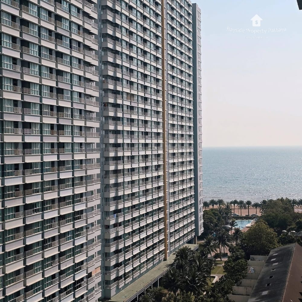 1-Bedroom Condo for Sale in Lumpini Park Beach Jomtien, Pattaya with Air Conditioning 17