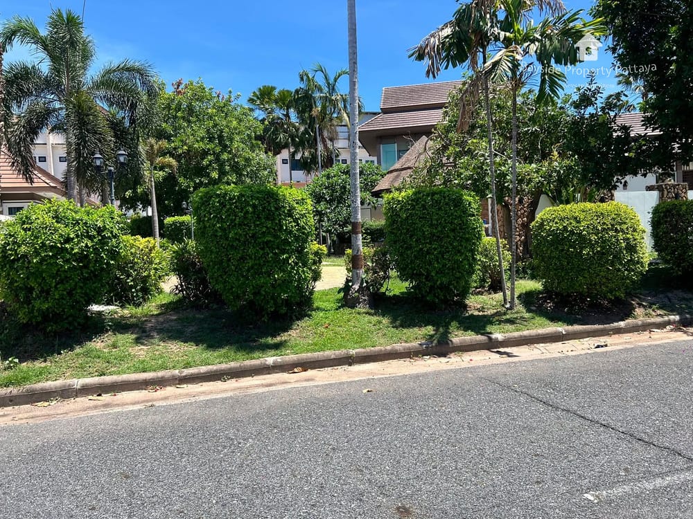 Spacious 3-Bedroom Detached House for Rent in Sirisa 16, East Pattaya 26