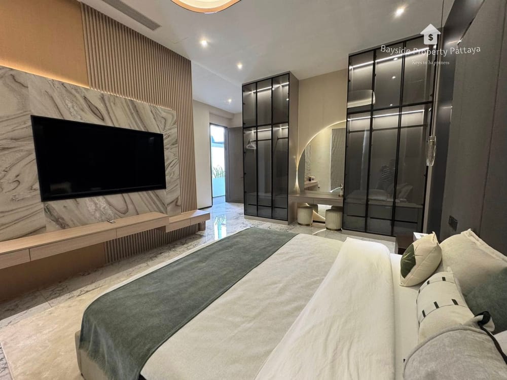 Großzügige Pool-Villa mit 6 Schlafzimmern in Pattaya City – Haustierfreundlich & Klimatisiert 25