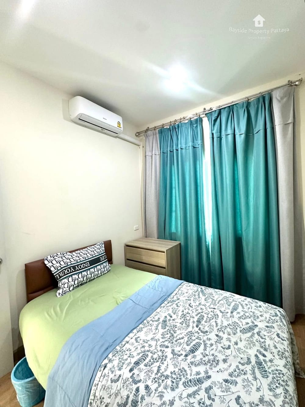 Spacious 4-Bedroom House for Sale in East Pattaya with City View and Air Conditioning 12