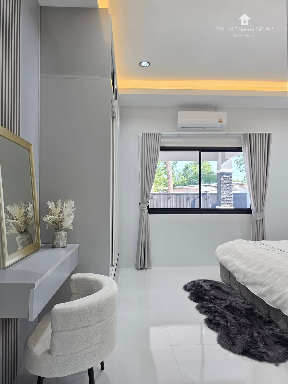Spacious 3-Bedroom Detached House for Sale in East Pattaya - Pet Friendly with Air Conditioning 5