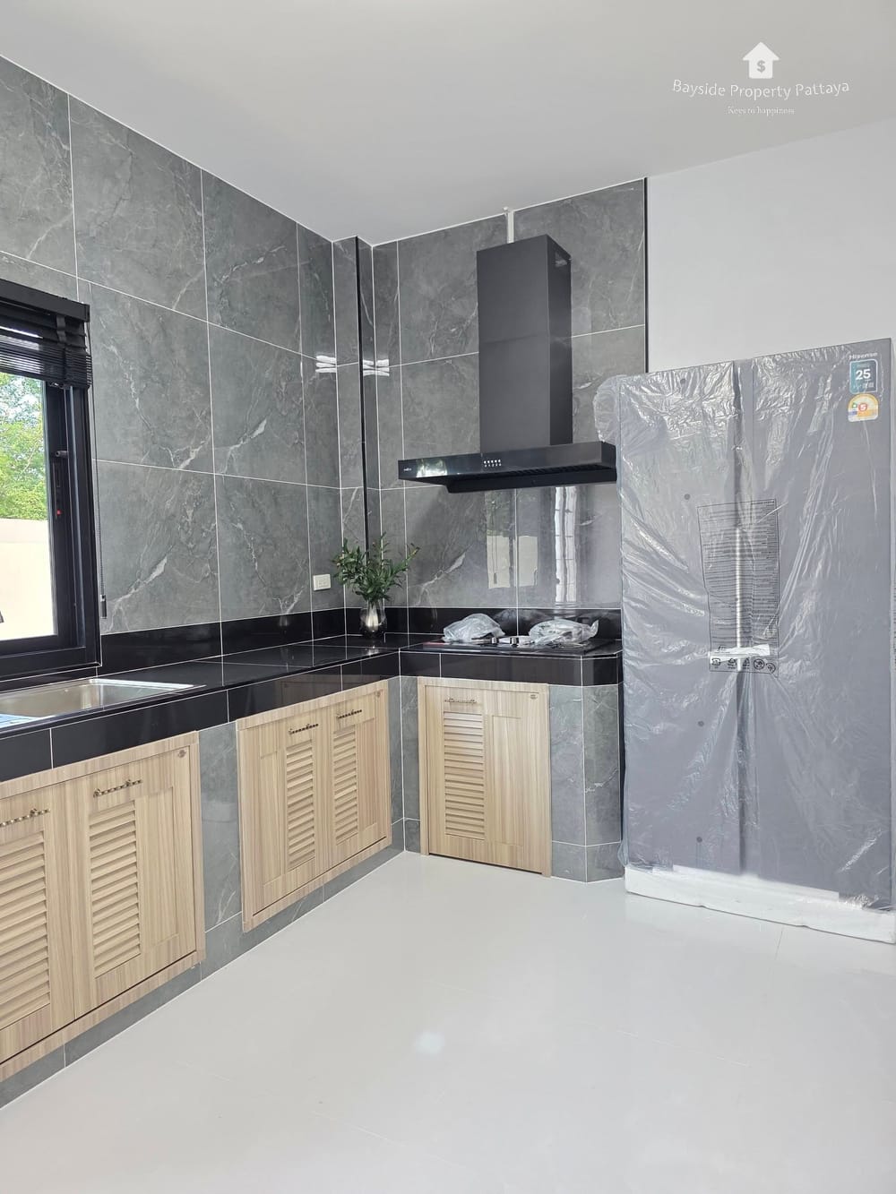 Spacious 3-Bedroom Detached House for Sale in East Pattaya - Pet Friendly with Air Conditioning 6