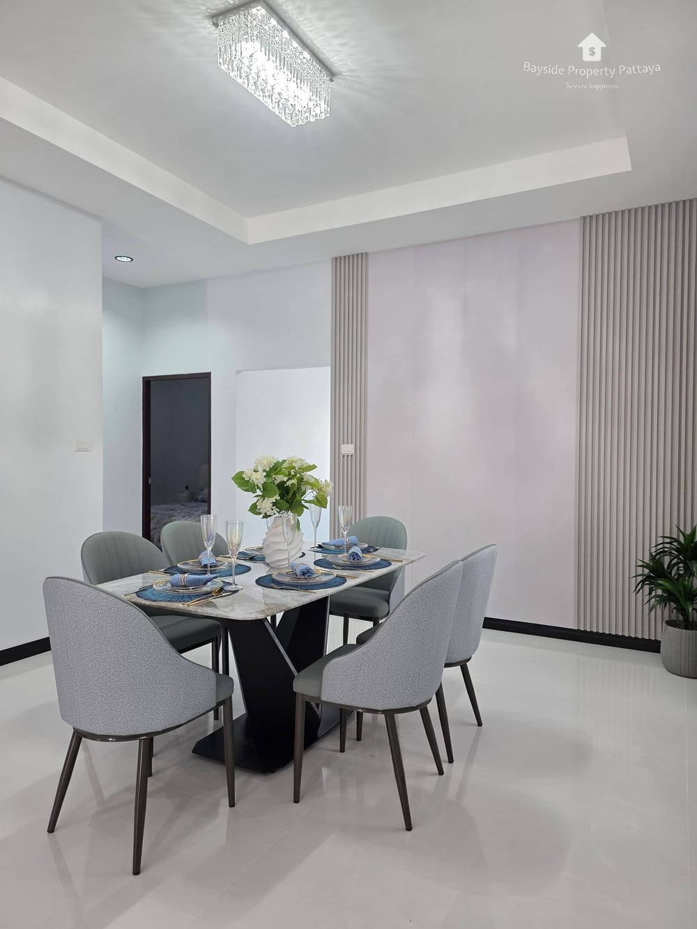 Spacious 3-Bedroom Detached House for Sale in East Pattaya - Pet Friendly with Air Conditioning 8