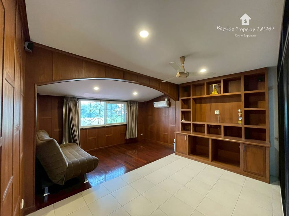 ขาย 5 ห้องนอน บ้าน ใน วิวพอยท์ วิลเลจ จอมเทียน (View point Villa Jomtien) 17