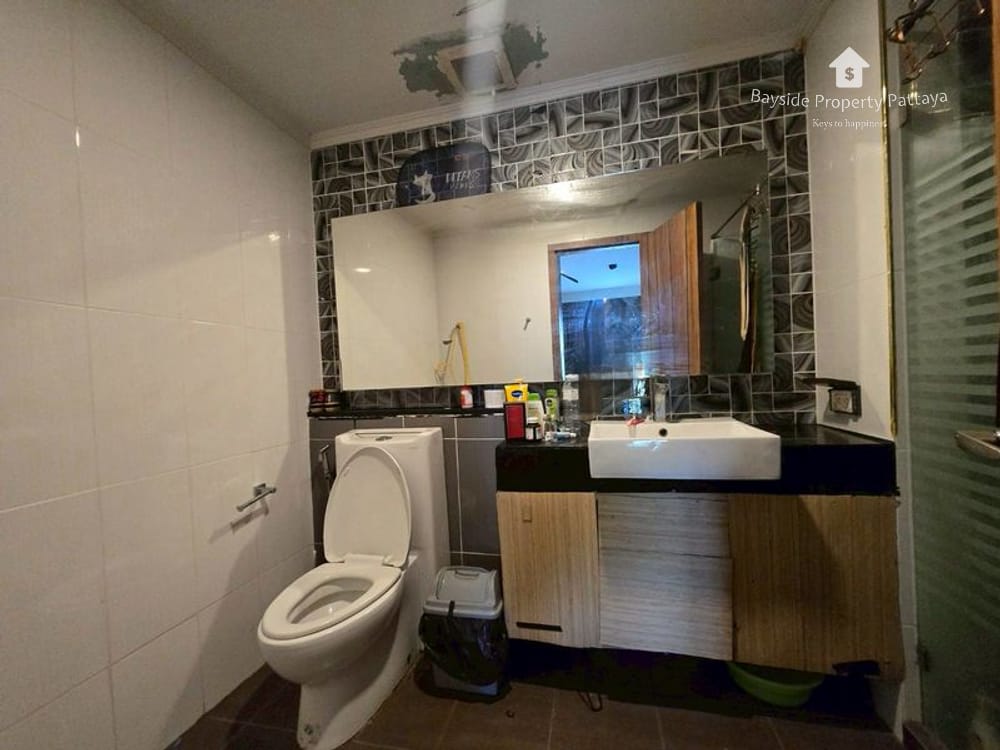 2-Bedroom Condo for Sale in Dusit Grand Park, Jomtien - Pet Friendly with Air Conditioning 10