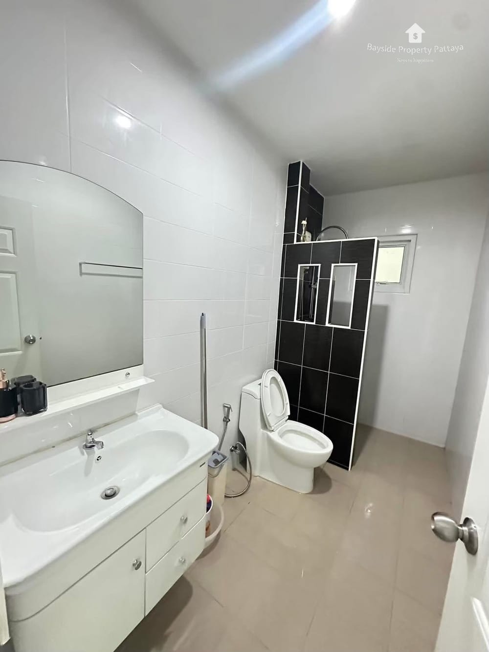 Продаю 3-к. дом, 150м², 2/2 эт., ЖК «Nong Pla Lai» 10