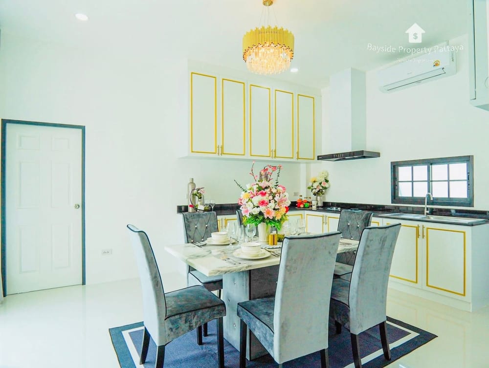 Продаю 4-к. виллу, 300м², ЖК «Nong Pla Lai» 6