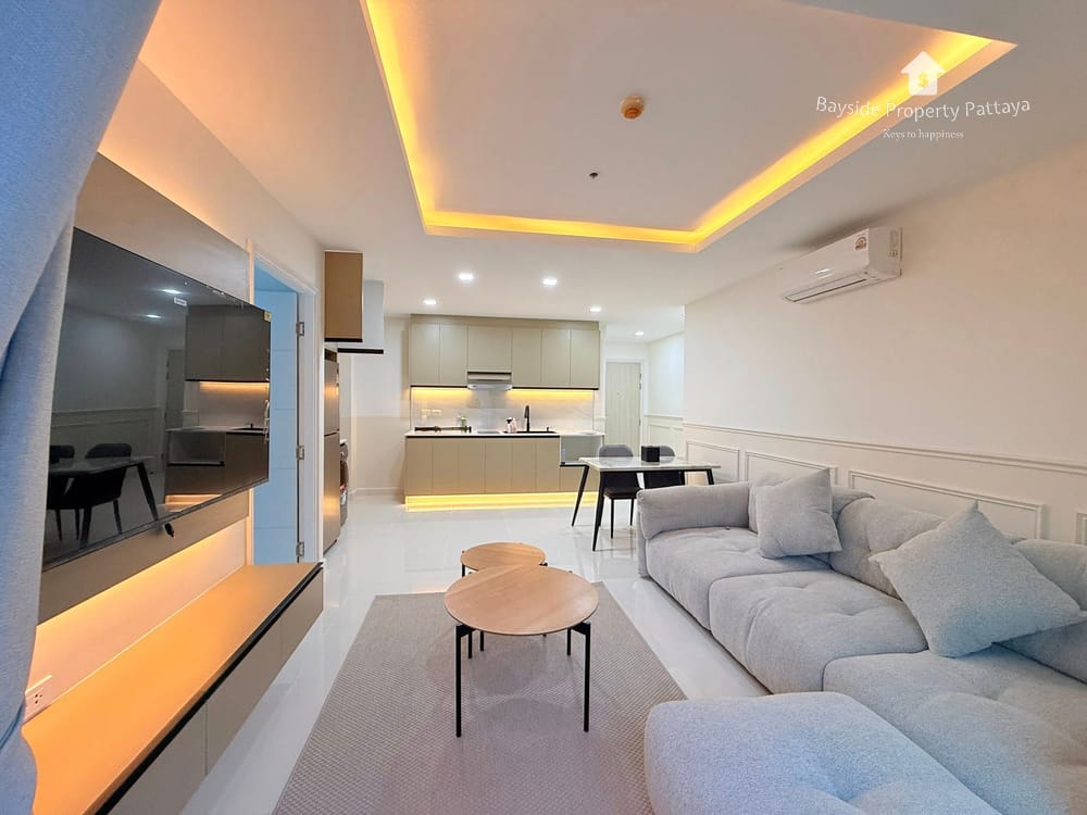 1-Bedroom Condo for Sale at One Tower Pratumnak in Pattaya 3