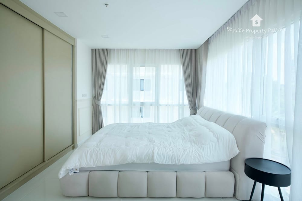 1-Bedroom Condo for Sale at One Tower Pratumnak in Pattaya 6