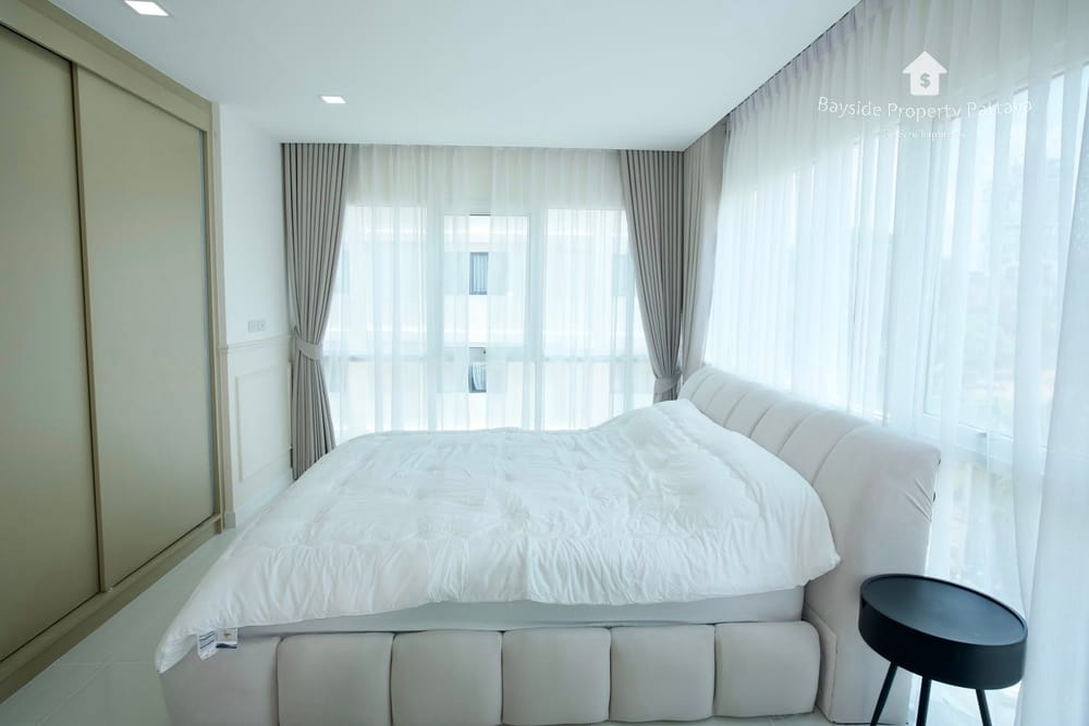1-Bedroom Condo for Sale at One Tower Pratumnak in Pattaya 9