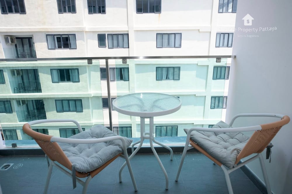 1-Bedroom Condo for Sale at One Tower Pratumnak in Pattaya 11