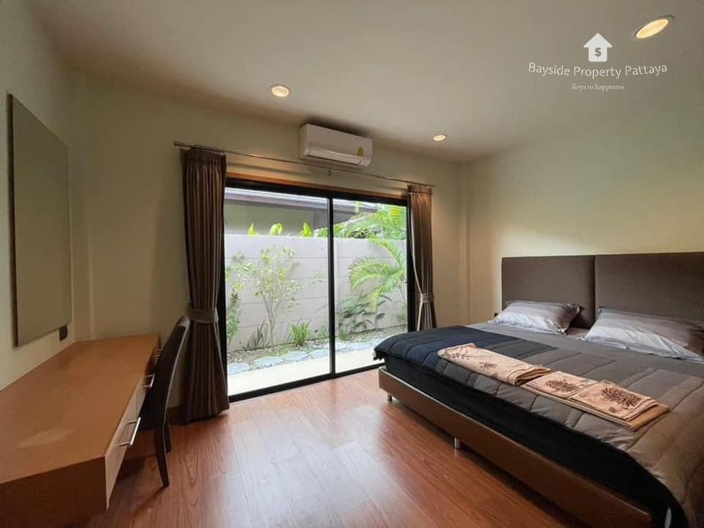 Modern 3-Bedroom House for Rent in East Pattaya with Air Conditioning 12