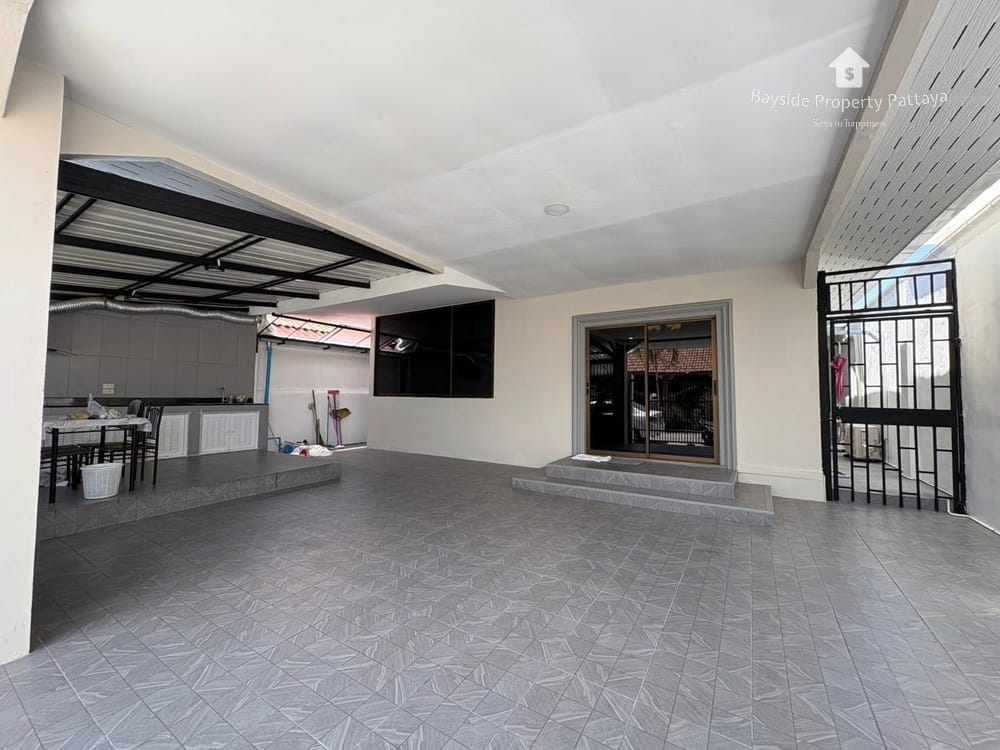 Pattaya City: Freistehendes Haus mit 3 Schlafzimmern, Stadtblick und Klimaanlage zu vermieten 3