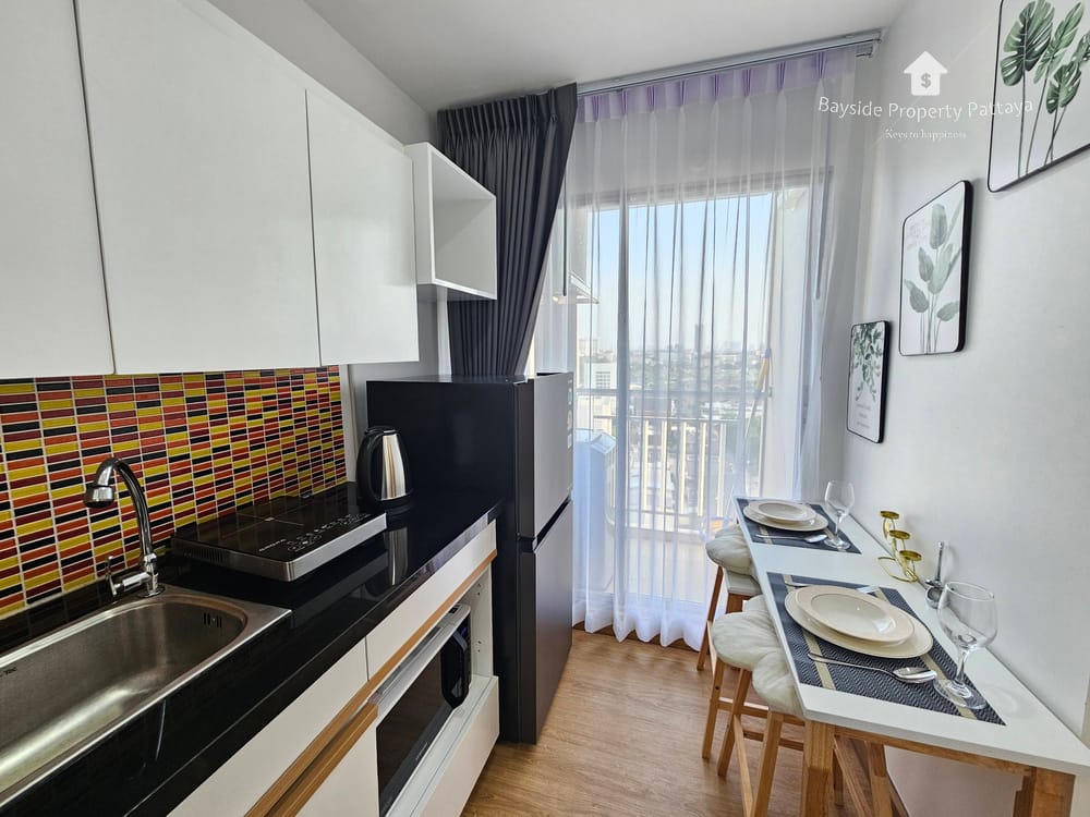 Modern Studio for Sale in Lumpini Condo Town North Pattaya with City View 4