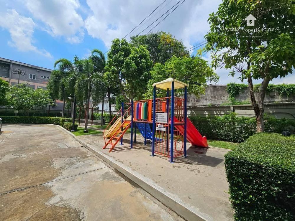 Modern Studio for Sale in Lumpini Condo Town North Pattaya with City View 17