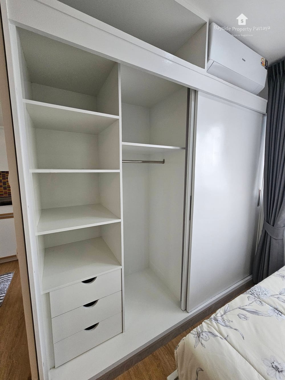 Modern Studio for Sale in Lumpini Condo Town North Pattaya with City View 19