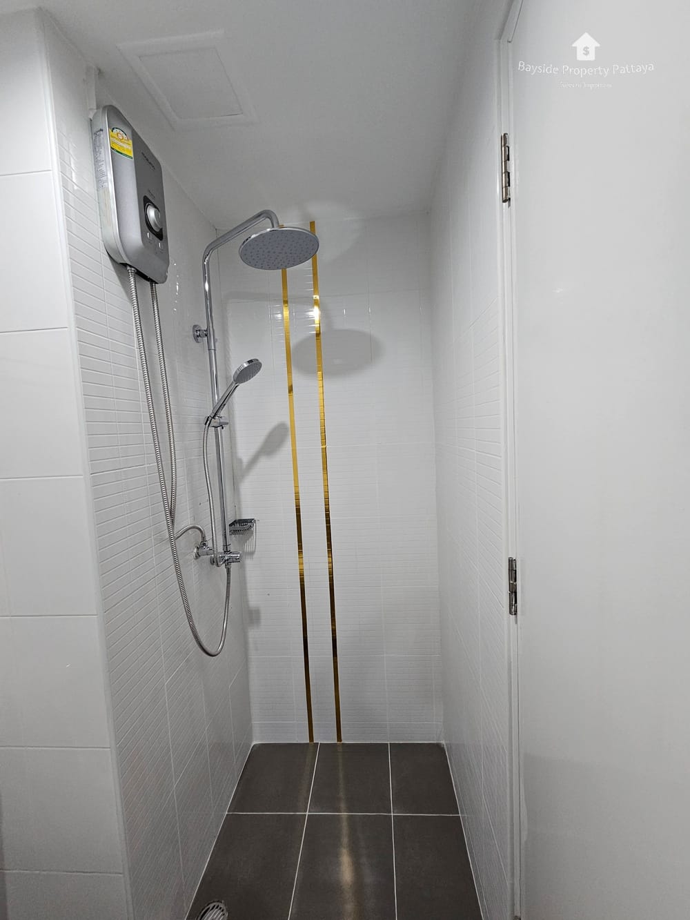 Modern Studio for Sale in Lumpini Condo Town North Pattaya with City View 20
