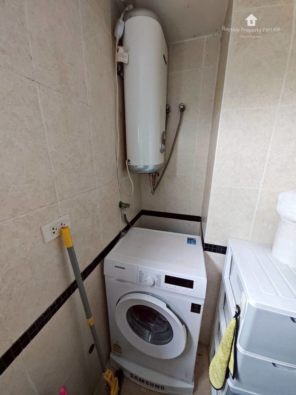 ขาย 2 ห้องนอน คอนโด ใน จอมเทียน 10