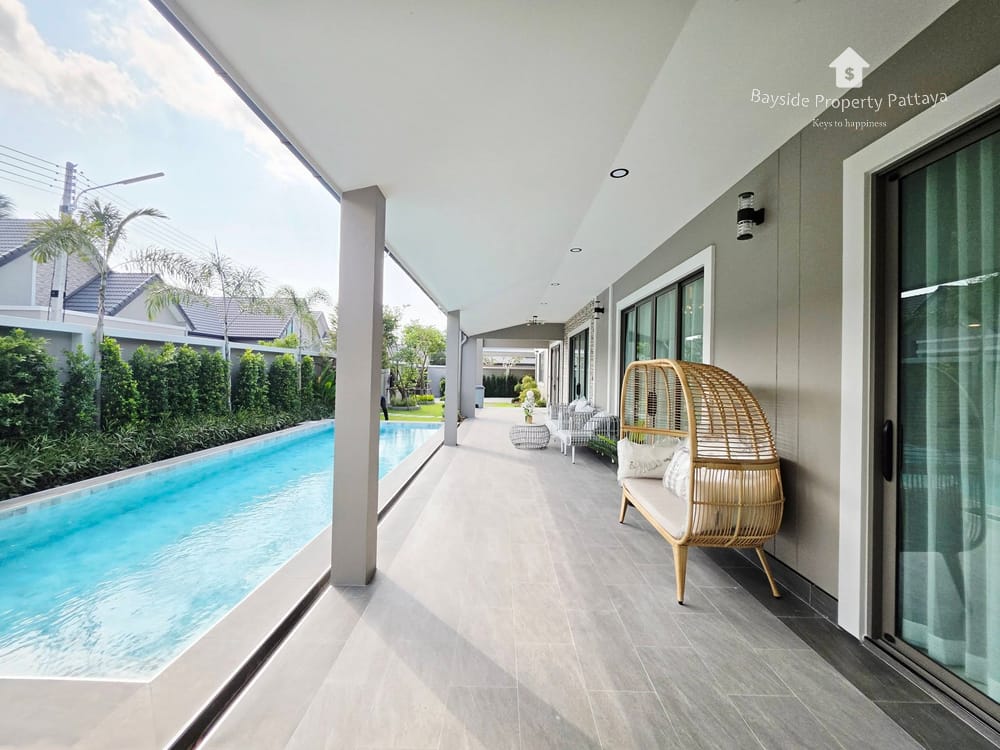 Spacious 4-Bedroom Detached House for Sale in East Pattaya - Pet Friendly with Air Conditioning 12