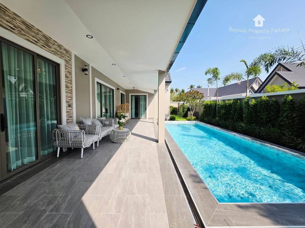 Spacious 4-Bedroom Detached House for Sale in East Pattaya - Pet Friendly with Air Conditioning 13