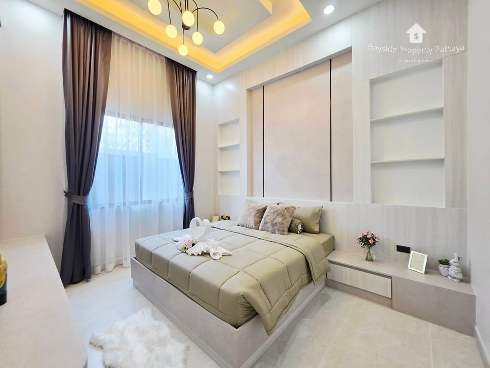 Spacious 4-Bedroom Detached House for Sale in East Pattaya - Pet Friendly with Air Conditioning 15