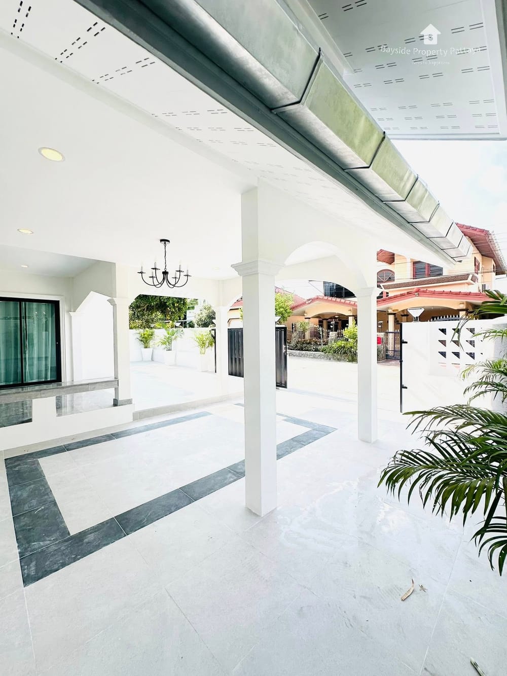 Pet-Friendly 3-Bedroom Detached House for Sale in East Pattaya 7