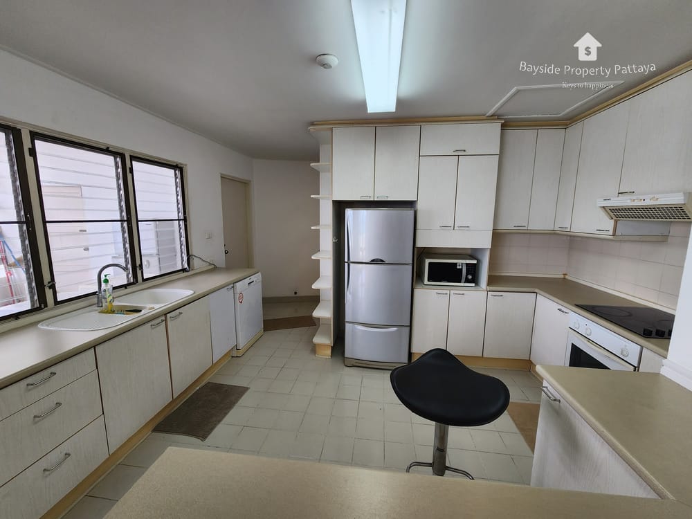 4-Bedroom Sea View Condo for Rent in Royal Cliff Garden, Pratumnak Pattaya - 24/7 Security 7