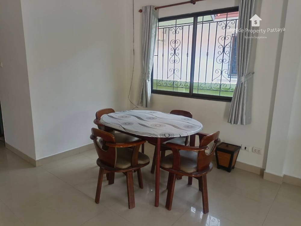 Haus zur Miete in Eakmongkol Village 8, Pattaya City – 3 Zimmer, Klimaanlage und Stadtblick 24