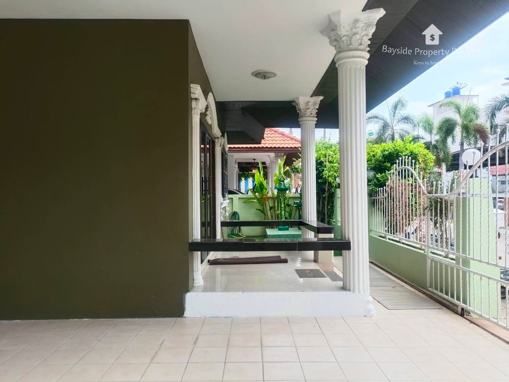 Haus zur Miete in Eakmongkol Village 8, Pattaya City – 3 Zimmer, Klimaanlage und Stadtblick 7