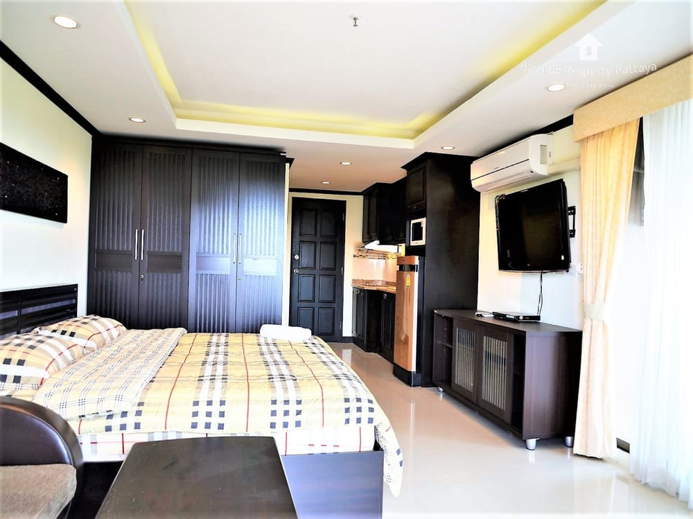 Modern Studio for Sale in Angket Condominium, Jomtien, Pattaya with Air Conditioning 3