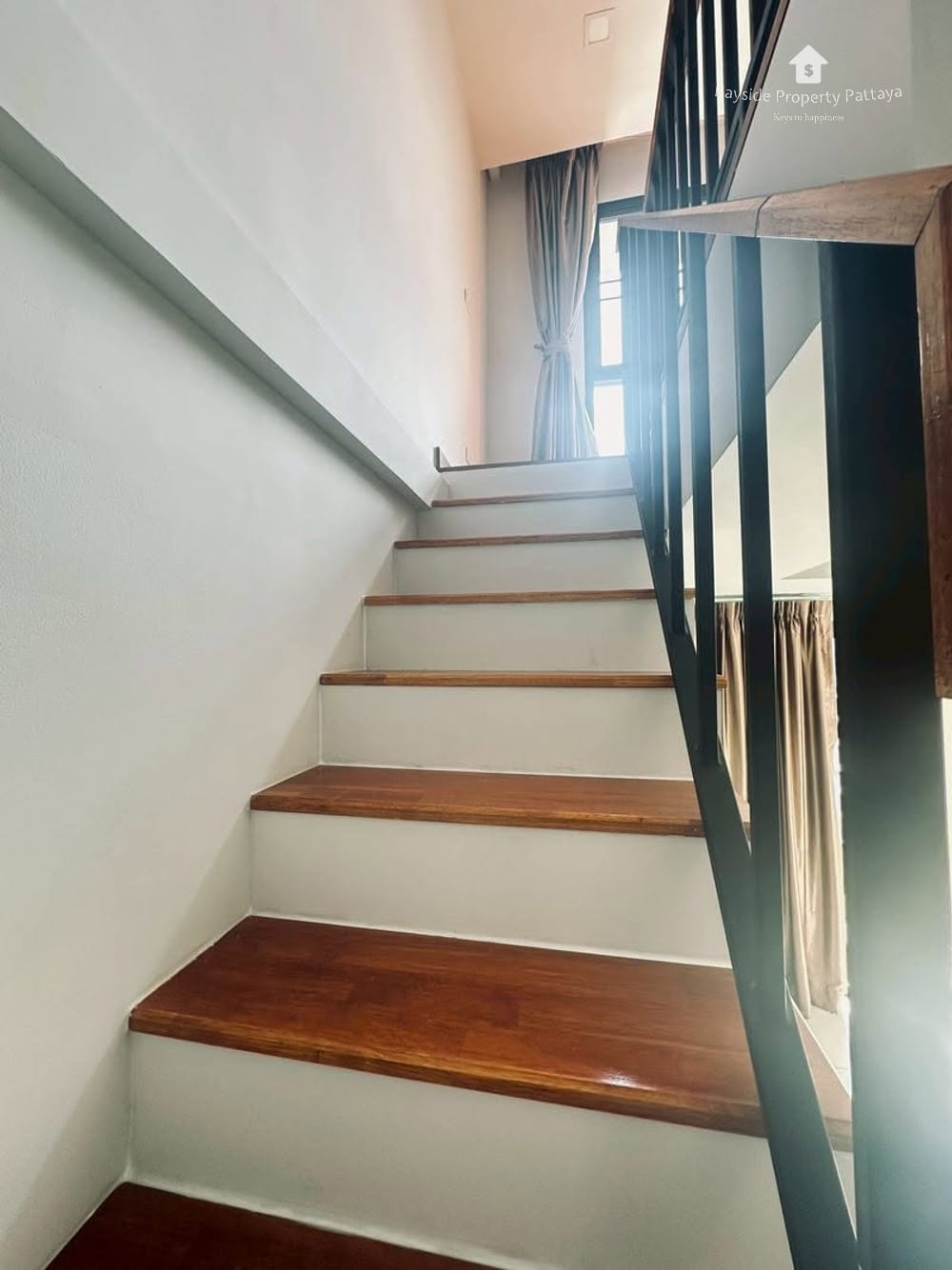 Pet-Friendly Duplex for Sale in Laguna Beach Resort 3 - The Maldives, Jomtien, Pattaya with 24/7 Security 10