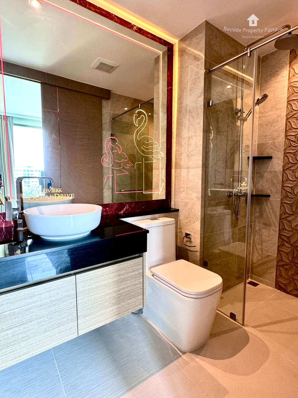 Sea View 1-Bedroom Condo for Sale in The Riviera Ocean Drive, Jomtien, Pattaya 8
