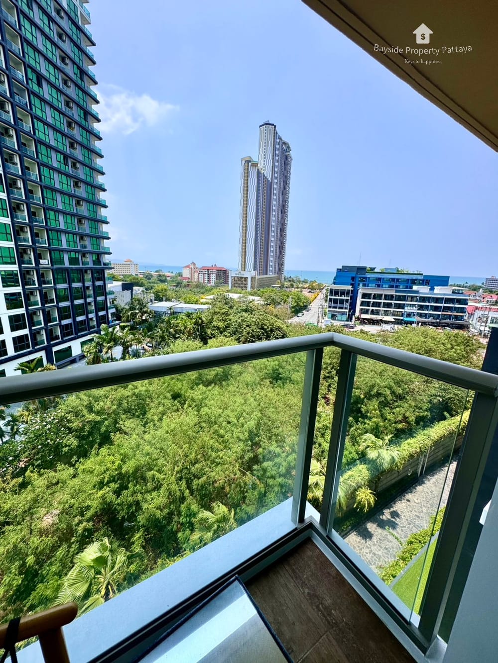Sea View 1-Bedroom Condo for Sale in The Riviera Ocean Drive, Jomtien, Pattaya 13