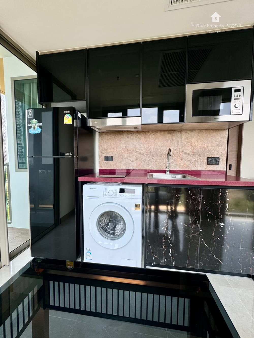 Sea View 1-Bedroom Condo for Sale in The Riviera Ocean Drive, Jomtien, Pattaya 18